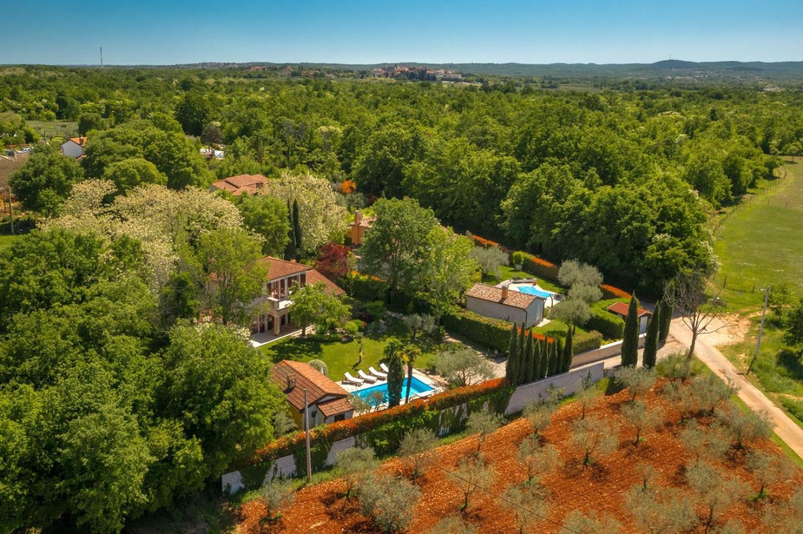 Rustic Villa Cehici With Pool In Sveti Lovrec Jehnici Exterior foto