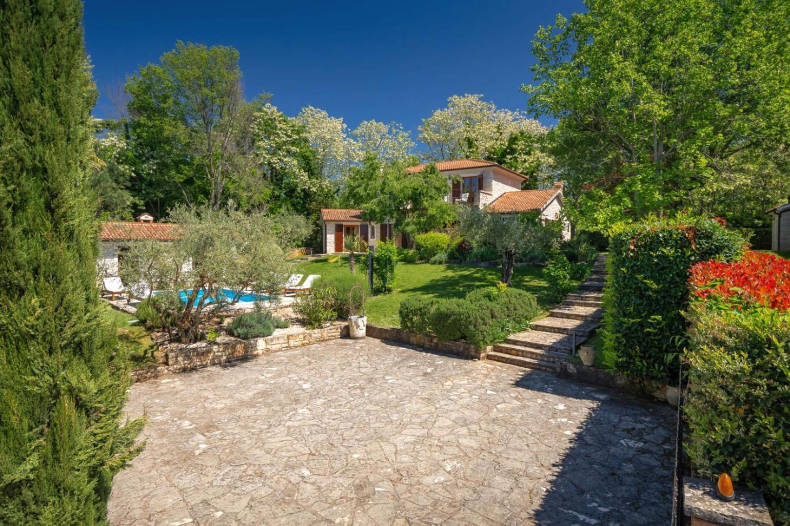 Rustic Villa Cehici With Pool In Sveti Lovrec Jehnici Exterior foto